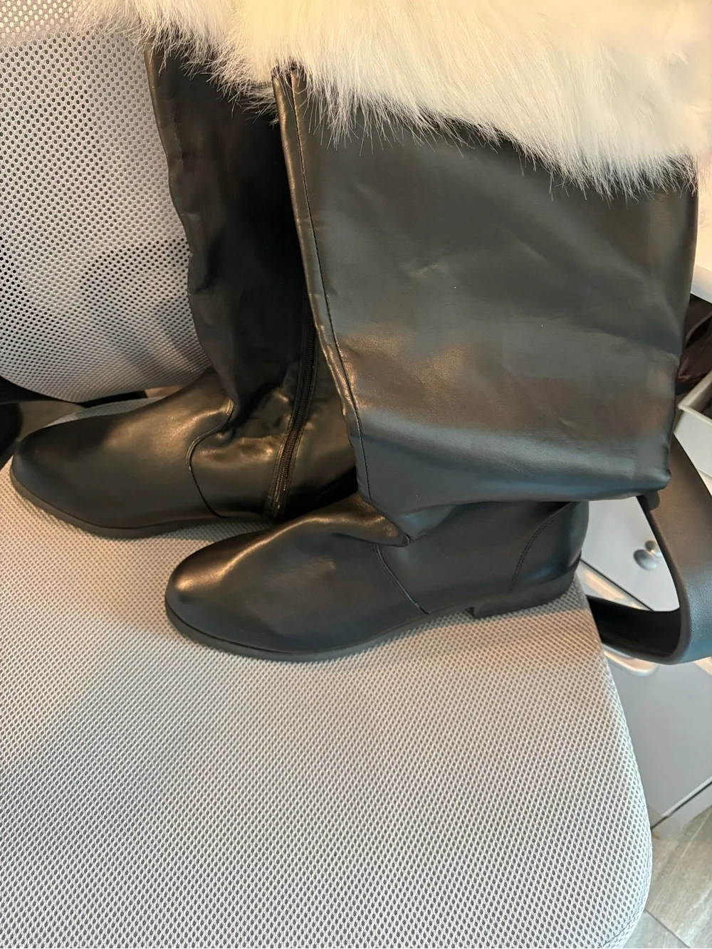 Men’s Santa boots xl black with faux fur ,  Faux Leather Boots